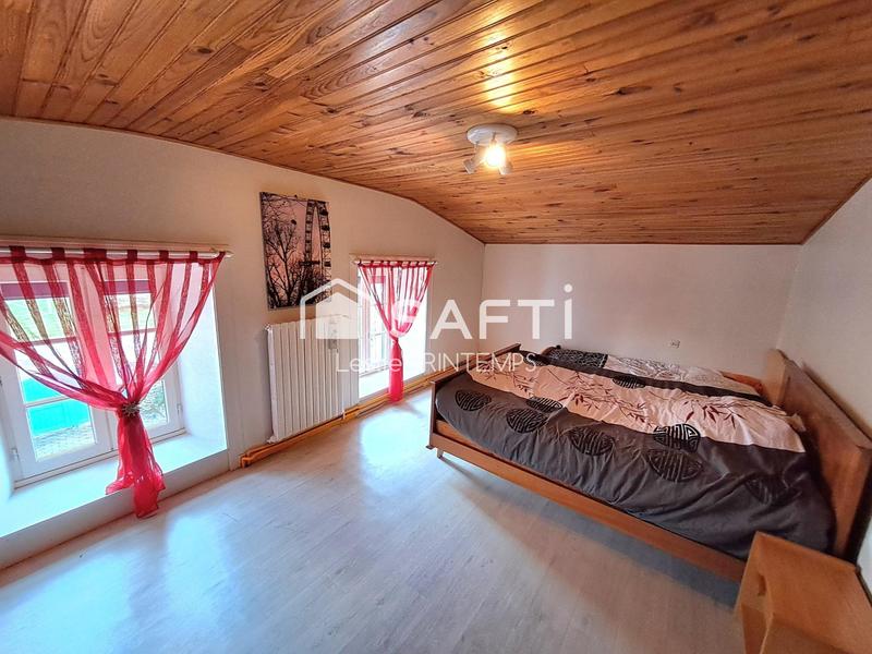 Maison - 189 m² - 7 pièces