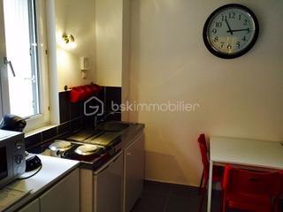 Immeuble - 80 m² - 6 pièces