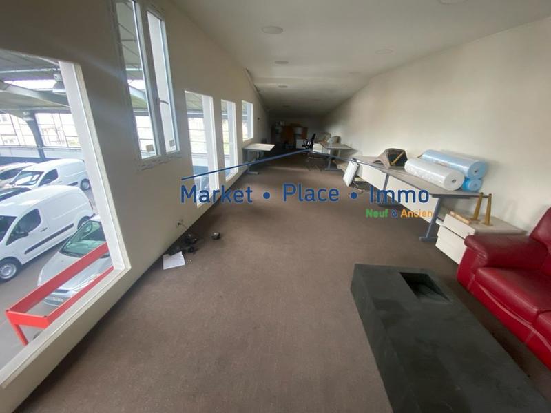 Bureau - 876 m² - 4 pièces