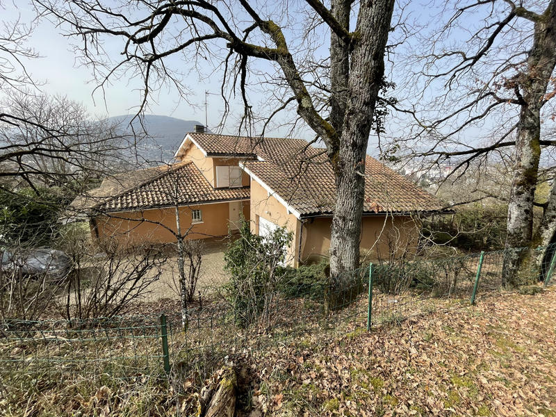 Villa - 197 m² - 6 pièces