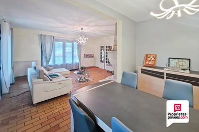 Maison - 175 m² - 7 pièces