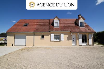 Maison - 138 m² - 8 pièces