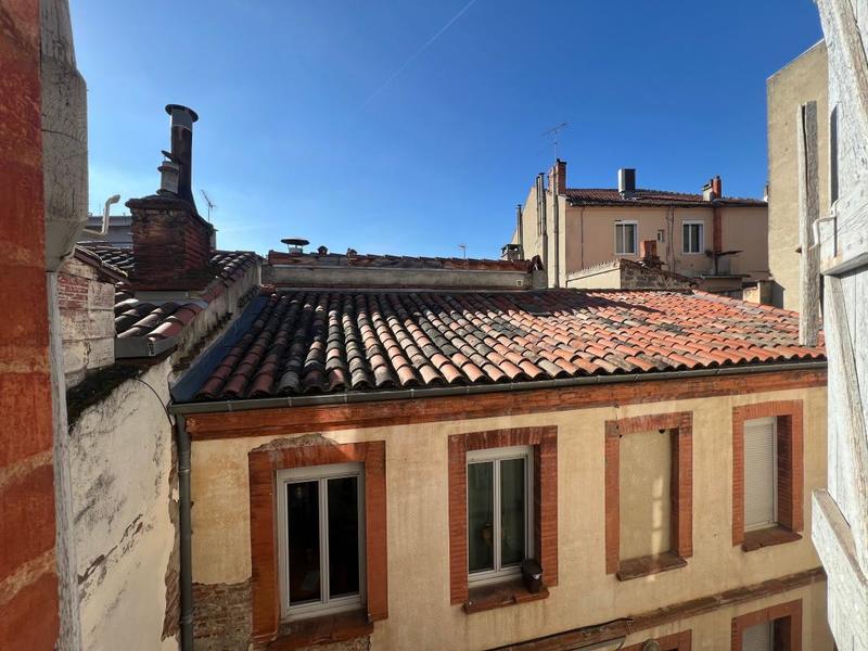 Studio - 15 m² - 2 pièces