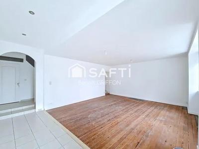 Maison - 134 m² - 4 pièces