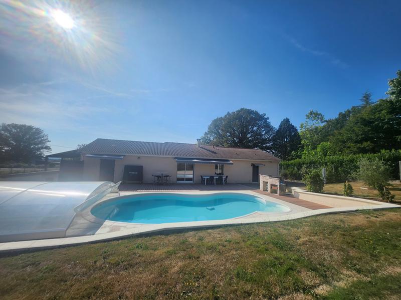 Maison - 102 m² - 5 pièces