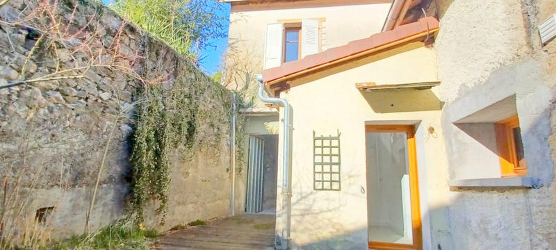 Maison - 150 m² - 5 pièces