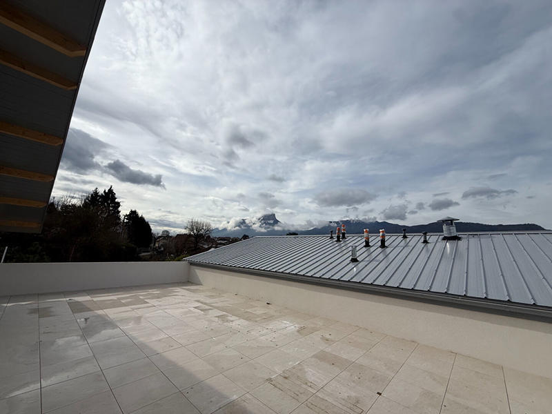 Appartement - 125 m² - 5 pièces