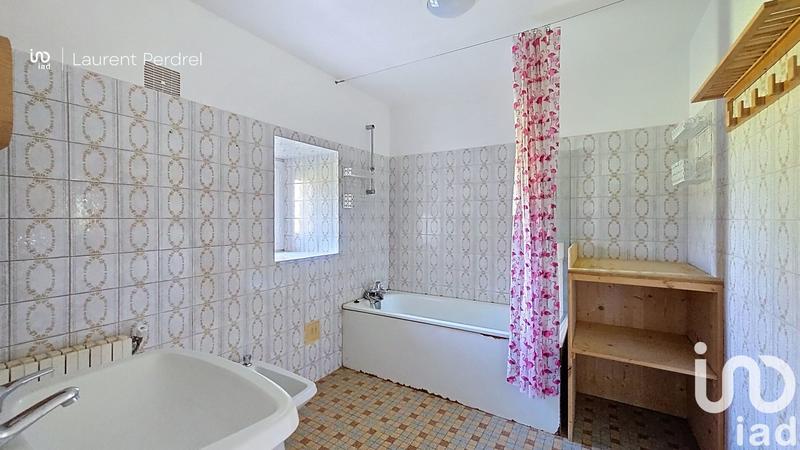 Maison - 153 m² - 8 pièces