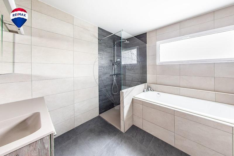 Maison - 129 m² - 6 pièces