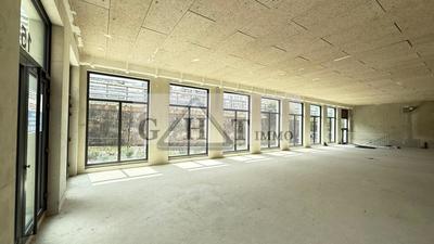 Local commercial - 180 m²