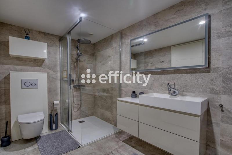 Maison - 96 m² - 5 pièces