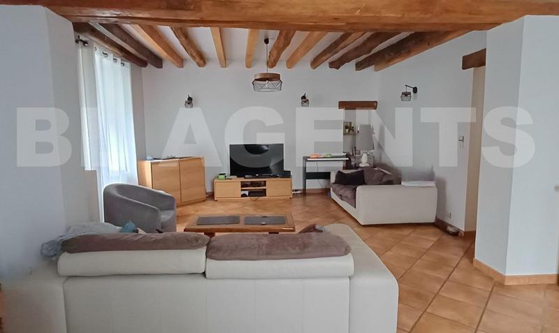 Maison - 176 m² - 7 pièces