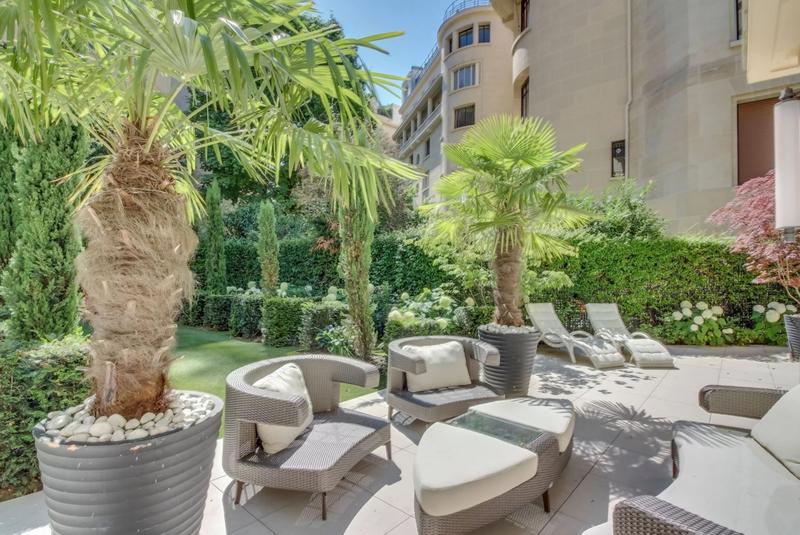 Hôtel particulier - 425 m² - 7 pièces