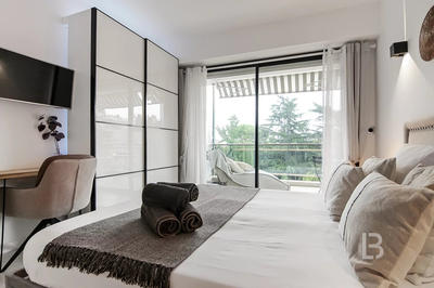 Appartement - 81 m² - 3 pièces