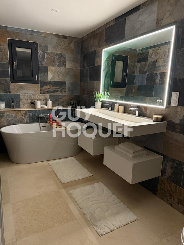 Maison - 125 m² - 4 pièces