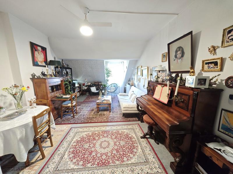 Appartement - 75 m² - 3 pièces