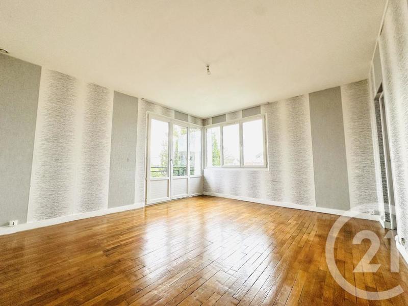 Appartement - 74 m² - 4 pièces