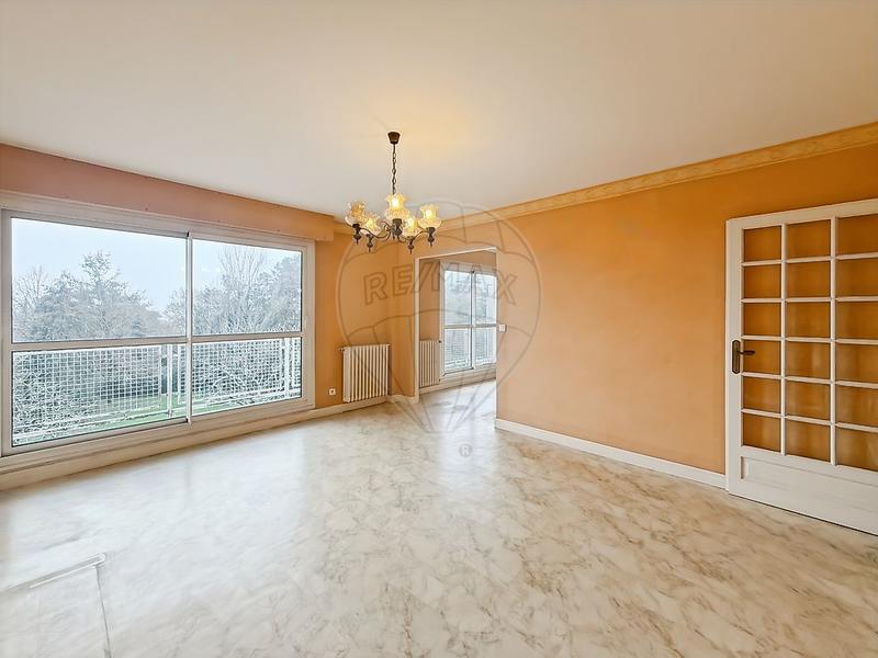 Appartement - 88 m² - 6 pièces