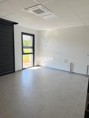 Local commercial - 960 m²