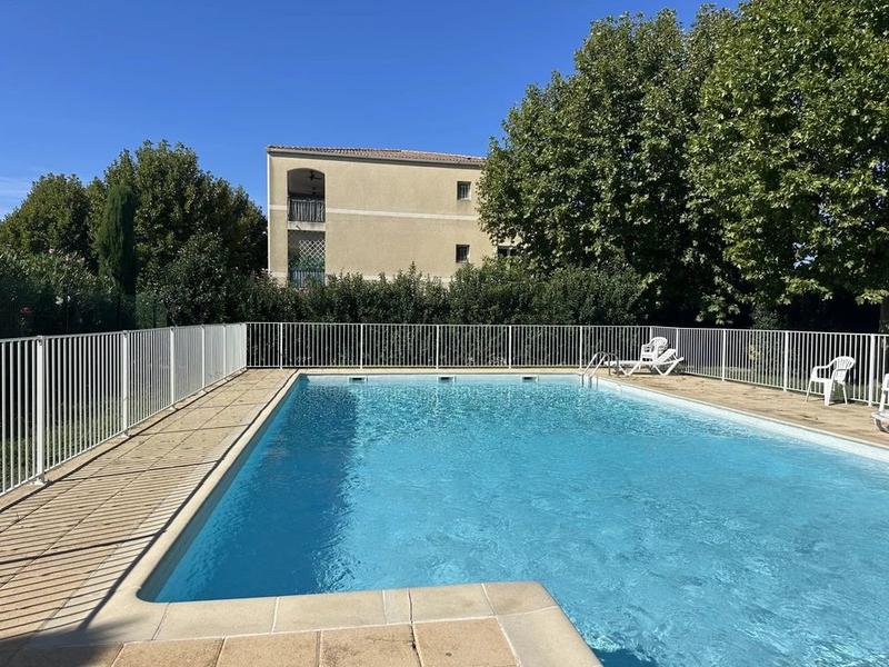 Appartement - 90 m² - 3 pièces