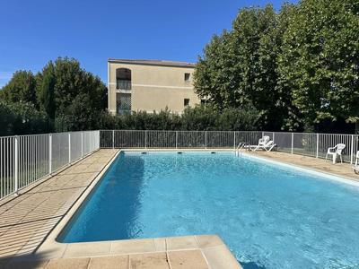 Appartement - 90 m² - 3 pièces