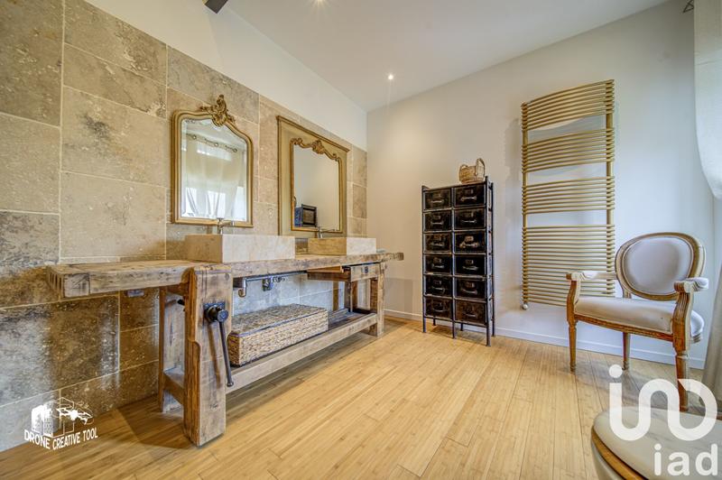 Maison - 206 m² - 6 pièces