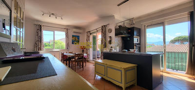 Villa - 101 m² - 5 pièces