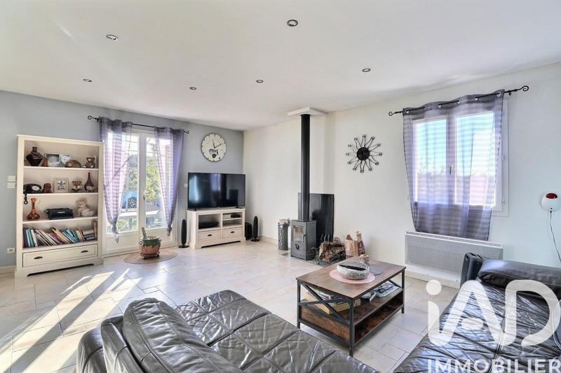 Maison - 96 m² - 5 pièces