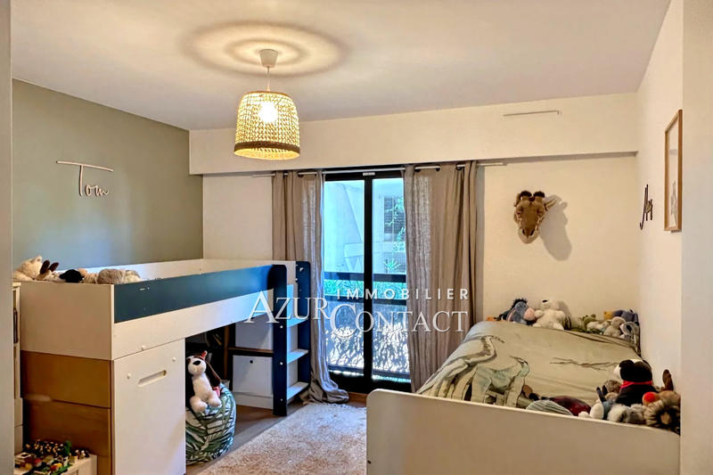 Appartement - 115 m² - 5 pièces