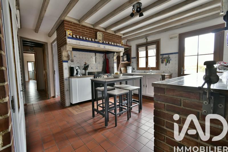 Maison - 222 m² - 6 pièces