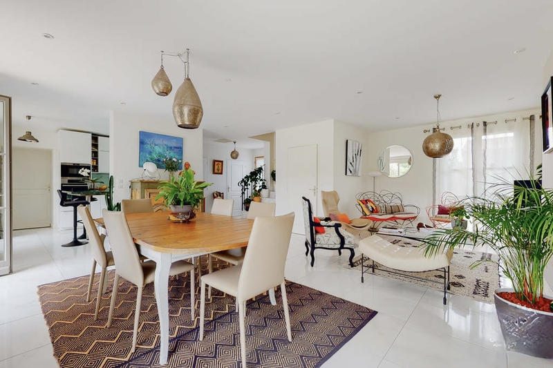 Maison - 153 m² - 6 pièces