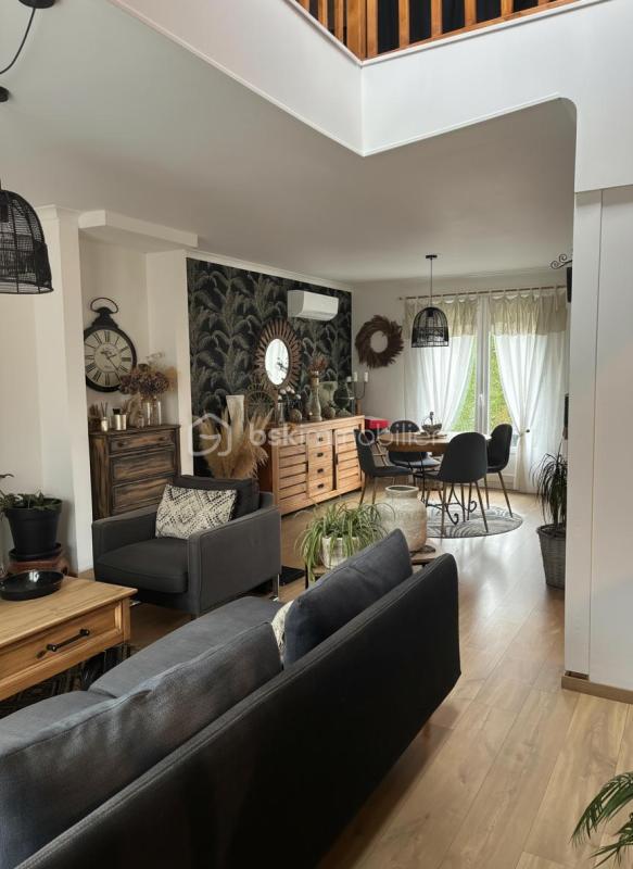 Maison - 131 m² - 4 pièces