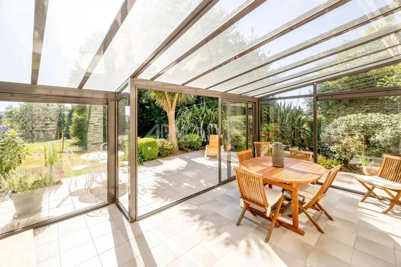 Maison - 137 m² - 8 pièces