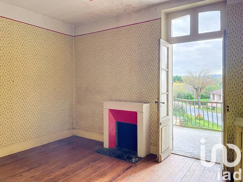 Maison de village - 240 m² - 17 pièces