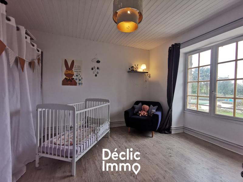 Maison - 207 m² - 8 pièces