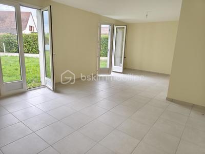 Maison - 97 m² - 4 pièces