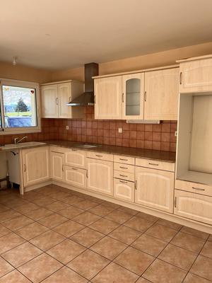 Maison - 98 m² - 4 pièces