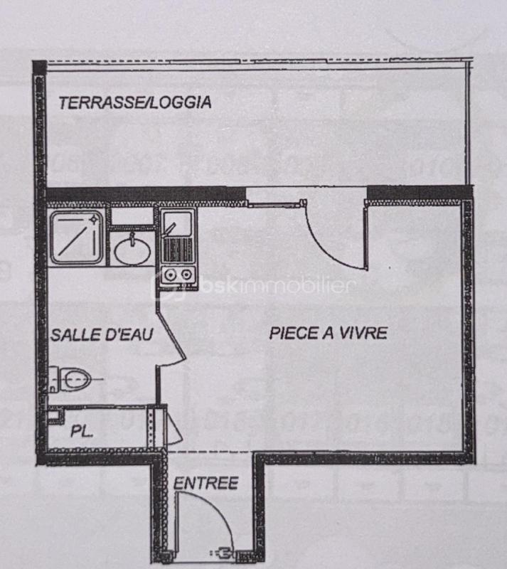 Studio - 25 m² - 1 pièce