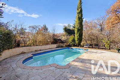 Maison - 170 m² - 5 pièces