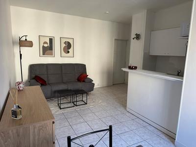 Studio - 24 m² - 1 pièce