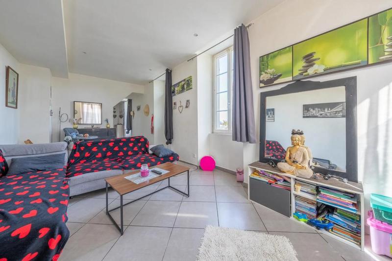 Maison - 166 m² - 4 pièces