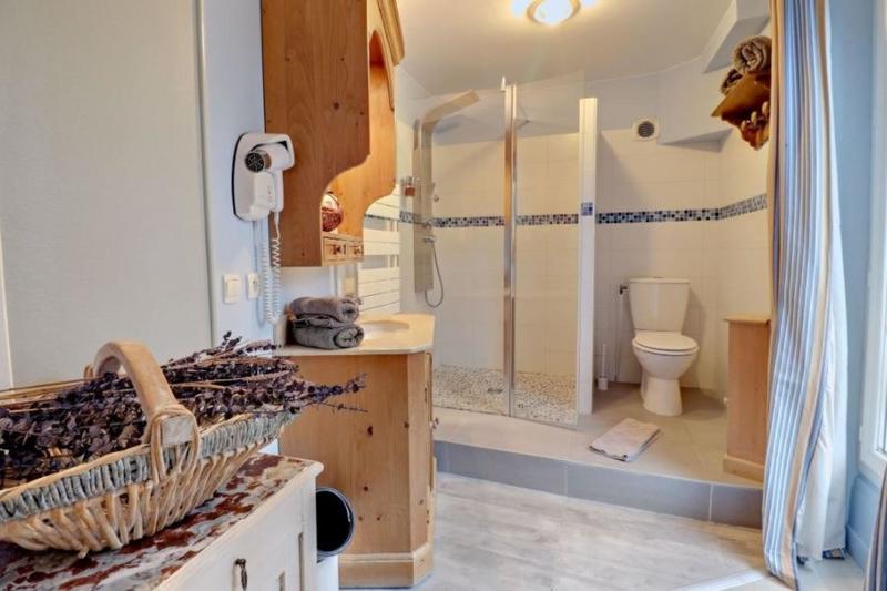 Maison de maîtres - 576 m² - 26 pièces