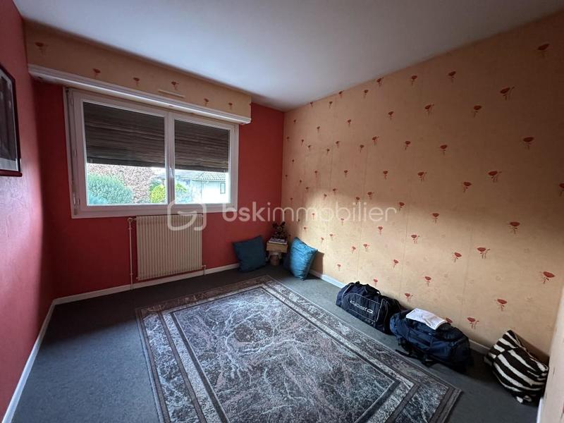 Maison - 161 m² - 7 pièces