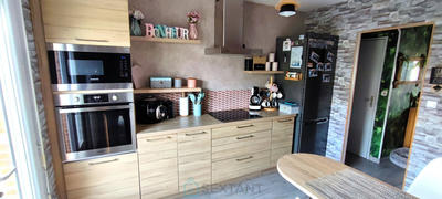 Maison - 84 m² - 4 pièces