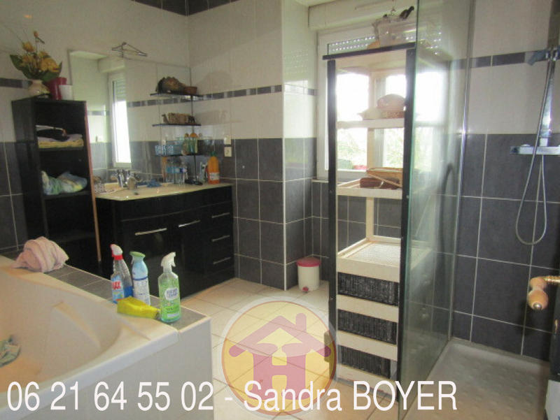 Maison - 170 m² - 6 pièces