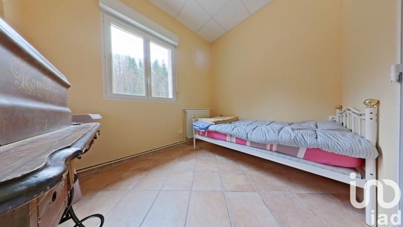 Maison - 891 m² - 15 pièces