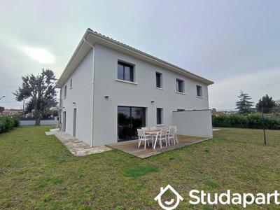 Chambre - 15 m² - 1 pièce