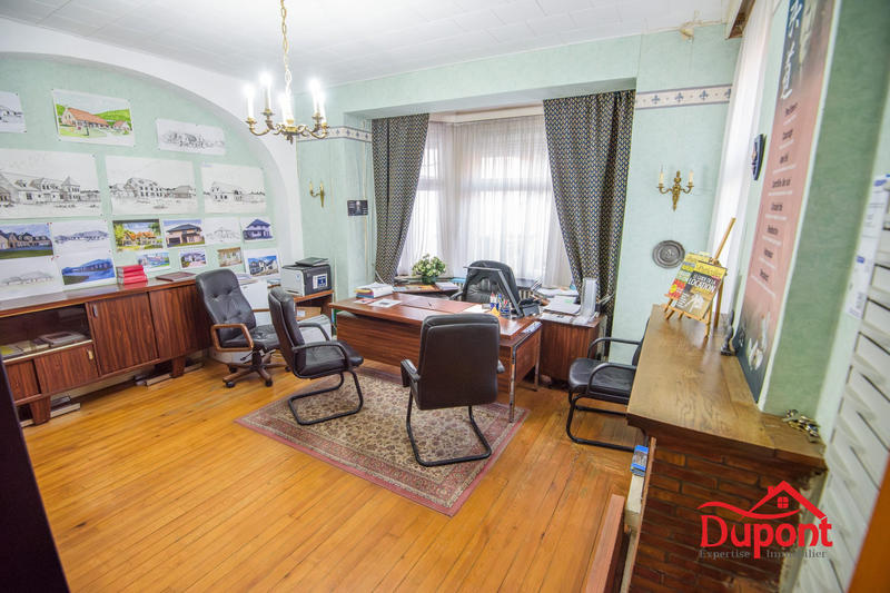 Local commercial - 200 m²