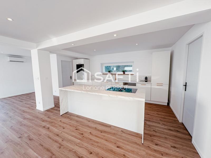 Maison - 200 m² - 5 pièces