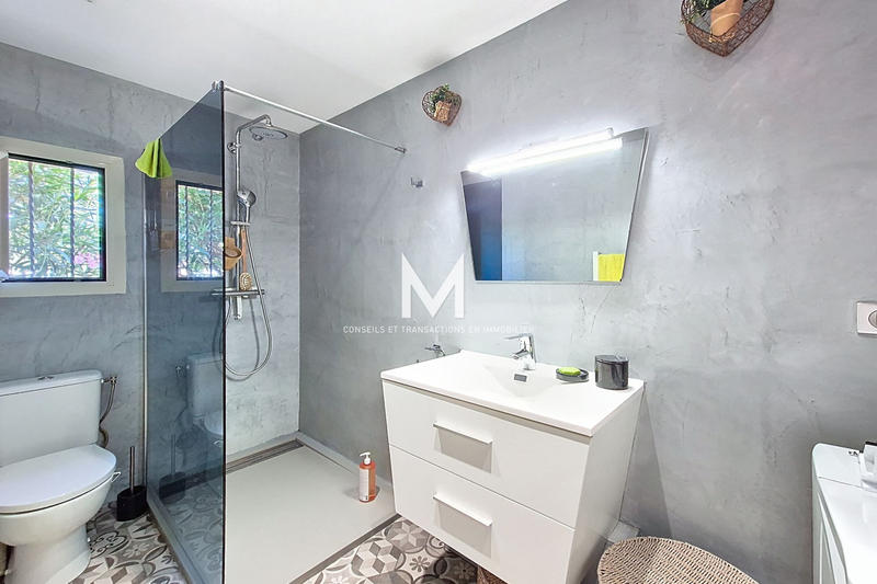 Mazet - 78 m² - 4 pièces